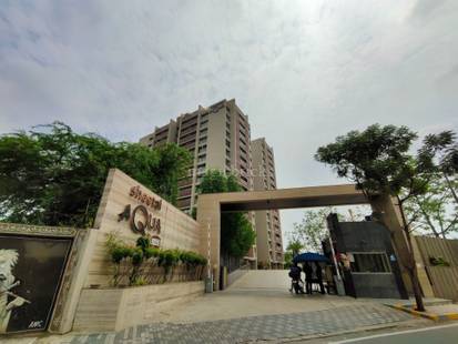 4BHK Multistorey Apartment for Resale in Sheetal Aqua at Shahibag 4BHK Multistorey Apartment for Resale in Sheetal Aqua at Shahibag