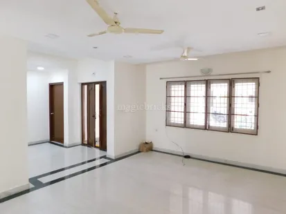 9000 Sq-ft 5 BHK Villa