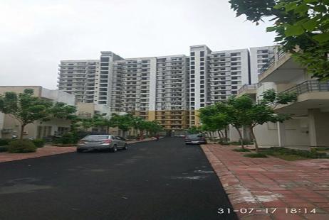 Paramount Golf Foreste In Zeta 1 Greater Noida Image
