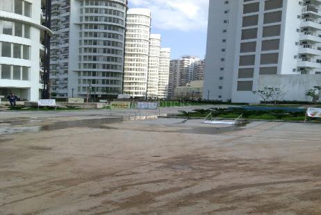 Buy  5 BHK  Villa in  Sector 66   Gurgaon