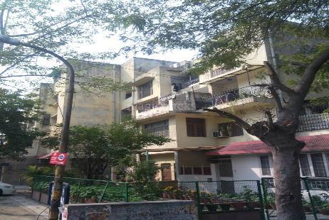 2 BHK Flats for Rent in Okhla Phase 1 New Delhi under ₹25000