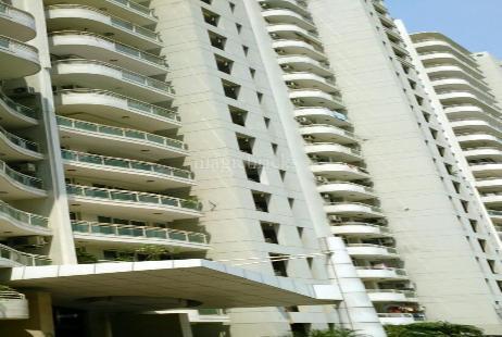DLF Icon in DLF Phase 5, Gurgaon: Price, Brochure, Floor Plan, Reviews