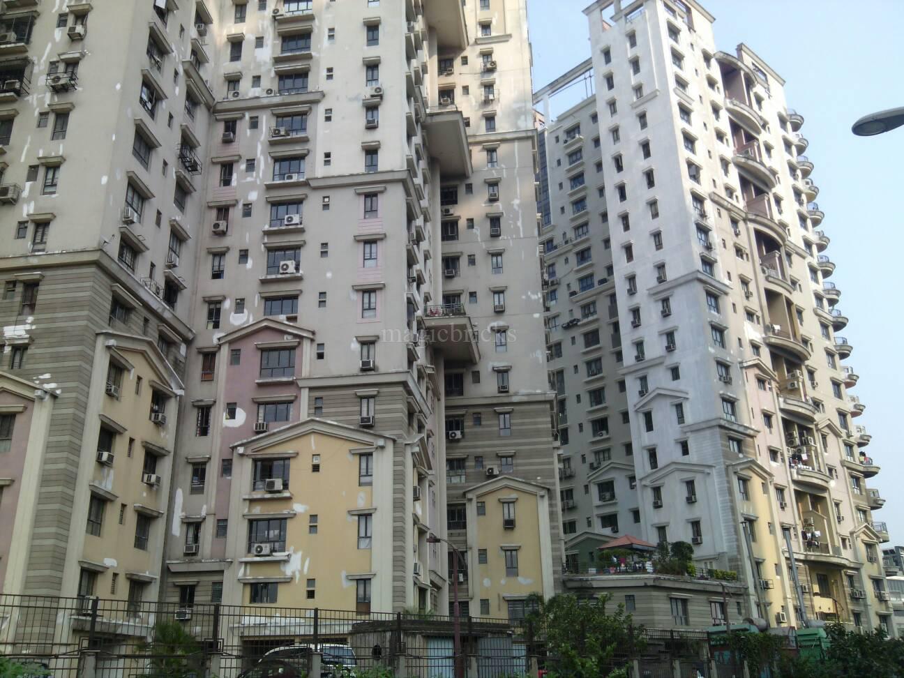 Bengal Silver Spring Amenities & Facilities, EM Bypass, Kolkata