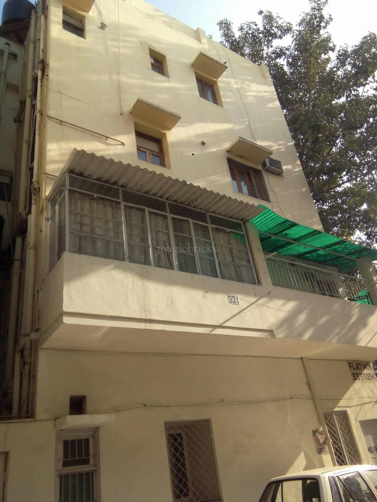 Buy 3 BHK Flat/Apartment in Hauz Khas Apartment Hauz Khas, New Delhi
