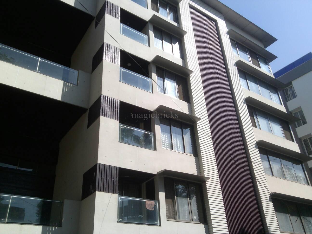 Paranjape Punarvasu Apartment Amenities & Facilities, Prabhat Road, Pune