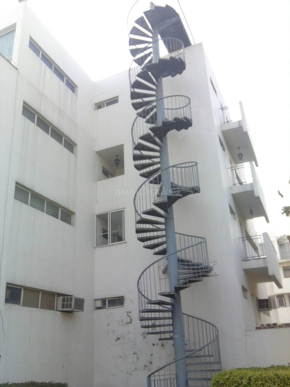 4 BHK 2660 Sqft Flat For Sale in Vatika City, Sector 49, Gurgaon