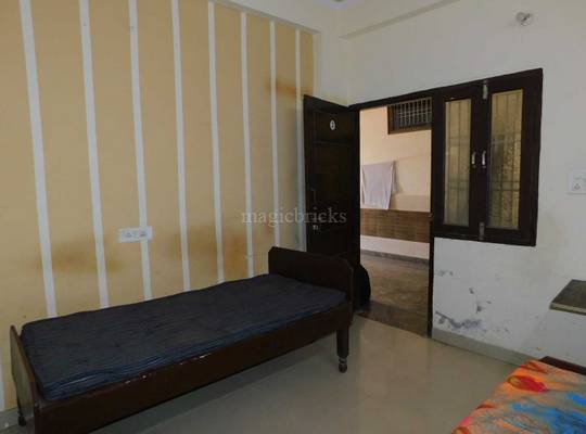 19 PG in Mamura, Noida - Boys & Girls Paying Guest in Mamura