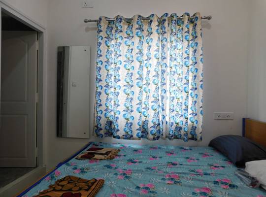 MONISH MENS PG/Hostels in Hitech City,Hyderabad