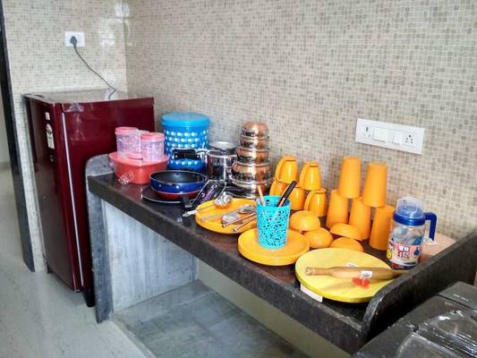 PG in Andheri West, Mumbai - Boys & Girls Paying Guest in Andheri West