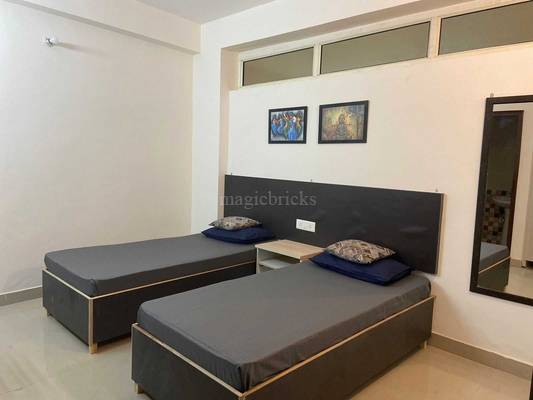 741 Girls PG in Noida: PG for Girls / Ladies in Noida