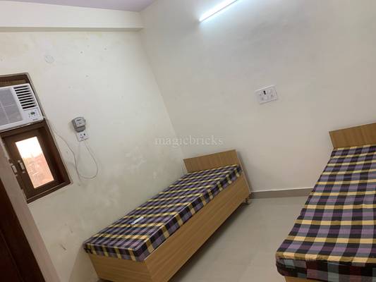 Sudesh for boys PG/Hostels in Pitam Pura,New Delhi