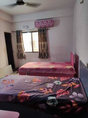 211 PG in Vadodara - Boys & Girls Paying Guest in Vadodara