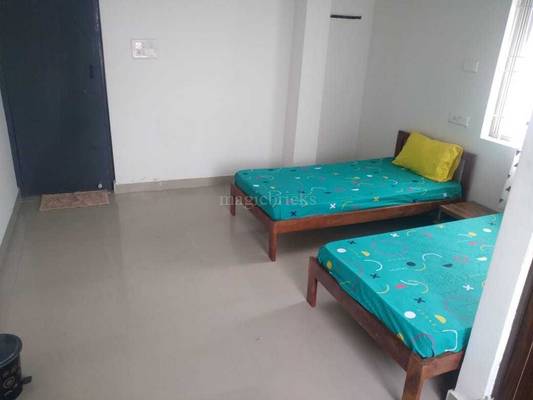 82 Pg In Mahadevapura, Bangalore - Boys & Girls Paying Guest In 