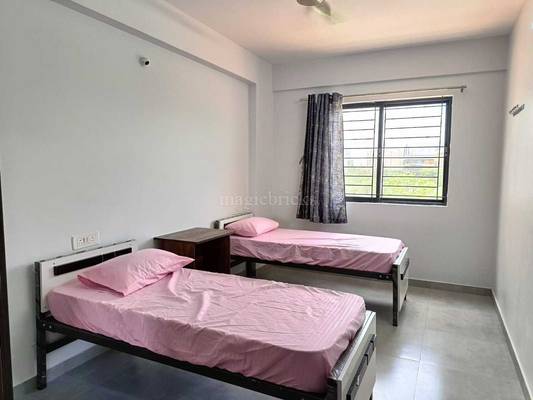 9 PG for Boys in R Krishnappa Layout | Paying Guest for Men/Gents in R ...