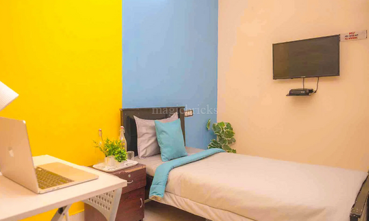 3 Best Student Hostels in R Krishnappa Layout, Bangalore: Student ...