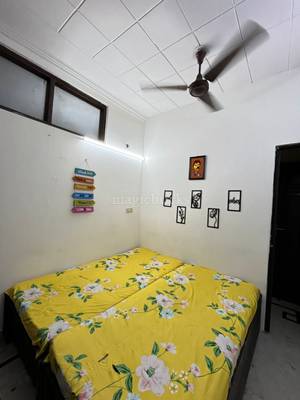 Hostels 