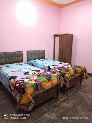 Working Women Hostels in Ambedkar Nagar Mohan Nagar | 4 Hostels for
