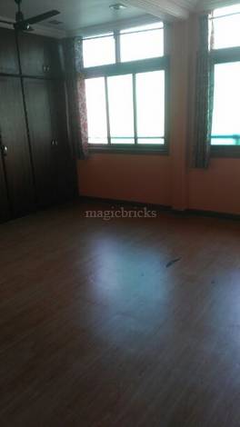 1 BHK Furnished in Colaba