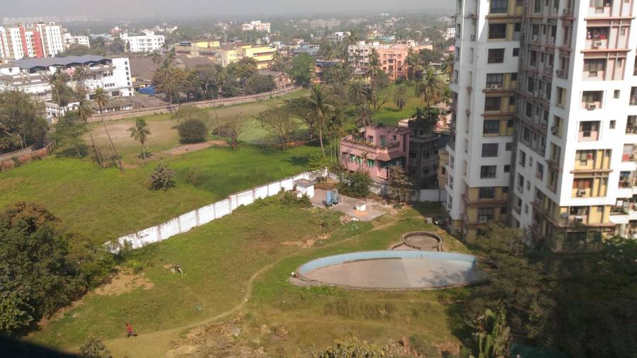 Diamond City West in Ho Chi Minh Sarani, Kolkata Price, Brochure