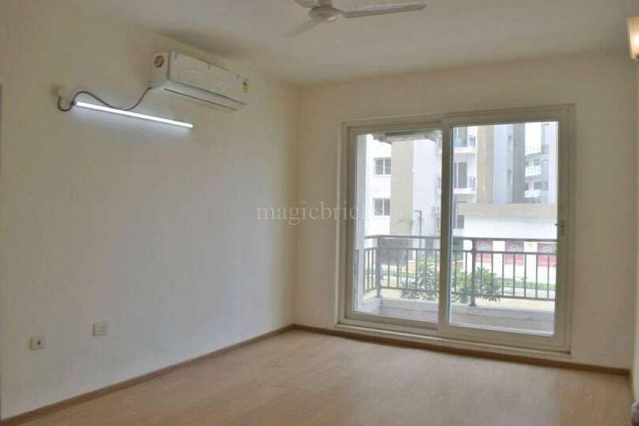 Umang Winter Hills in Dwarka Mor, New Delhi Price, Brochure, Floor