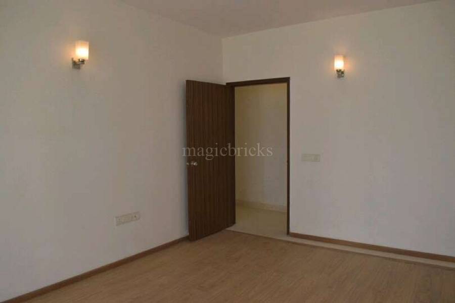 Umang Winter Hills in Dwarka Mor, New Delhi Price, Brochure, Floor