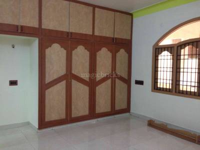Owner 1500 Sq Ft 3 Bhk Near Alwarpet Fly Over Opp To Ethiraj Kalyana Mandapam Residential House For Rent In Pranav apartment,ttkrishnamachari rd near ethiraj kalyana mandapam,alwarpet,chennai. magicbricks