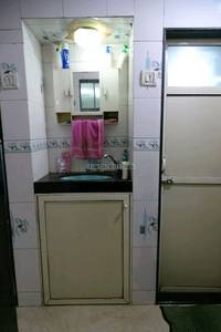 1 BHK Flat in Sun View CHS in Chembur