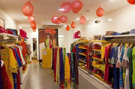 Rent Commercial Showroom In Central Market Lajpat Nagar 2 New