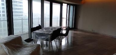 Villa For Rent In Worli Tip Mumbai Magicbricks The property is a part of 17 acres lodha world towers development with large portion of land area dedicated for greenery, landscaping and water bodies. magicbricks