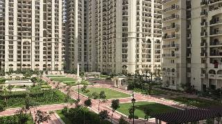 Dlf Capital Greens Rent 158 Flats For In 3bhk Multiy Apartment For Rent In Dlf Capital Greens At Moti Nagar Kirti