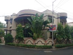 Villas In Salt Lake City Kolkata Villa For Sale In Salt Lake City 20 km from kolkata congested roads good resort nice clean room good swimming pool boating in small lake small zip line cycling archery rappling good restaurant good bar tt , pool, chess, carrom available lot of. villa for sale in salt lake city