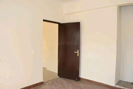 2BHK Multistorey Apartment for Resale in Sector 75 2BHK Multistorey Apartment for Resale in Sector 75