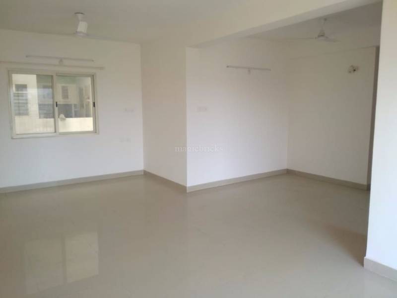 Keerthi Royal Palms in Hosur Road, Bangalore Price, Brochure, Floor