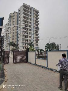 Buy 2 BHK Flat/Apartment in The Citadel Chinhat , Lucknow - 8th Floor | Posted by Owner