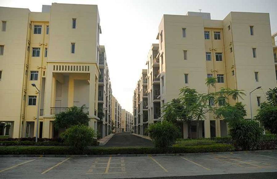 Bengal Shapoorji Shukhobristhi in Action Area 3, Kolkata Price