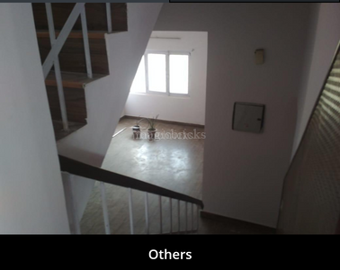 3BHK Multistorey Apartment for Resale in Arun Vihar at Arun Vihar, Sector 37, Golf course Metro 3BHK Multistorey Apartment for Resale in Arun Vihar at Arun Vihar, Sector 37, Golf course Metro