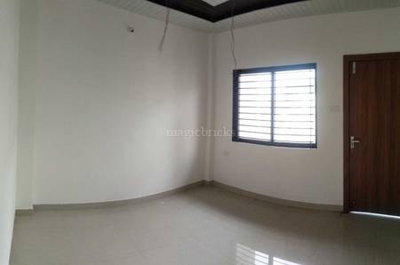Buy 2 Bhk Flat Apartment In Airport Road Bhopal 800 Sq Ft Posted By Owner Lalghati Jain Temple Sbi Bhopal şehir merkezi kisa yuerueyueş uzakligindadir. magicbricks