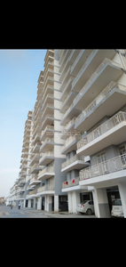 2BHK Multistorey Apartment for Resale in Zara Aavaas at Sector 104 2BHK Multistorey Apartment for Resale in Zara Aavaas at Sector 104