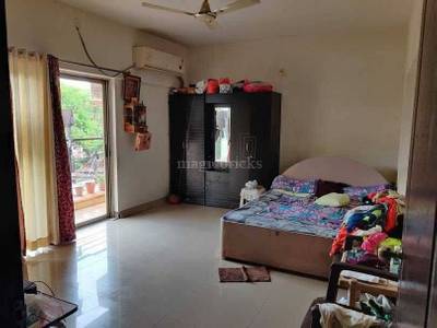 Buy 3 Bhk Flat Apartment In Salarpuria Sattva H And M Royal Kondhwa Pune 2nd Floor Posted By Owner