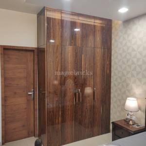 3BHK Multistorey Apartment for Resale in Emerald Floor Jemma at Sector 65 3BHK Multistorey Apartment for Resale in Emerald Floor Jemma at Sector 65