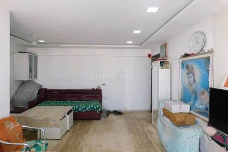 2 BHK Flat in Neminath Avenue in Andheri West