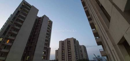 4BHK Multistorey Apartment for Resale in Aloha Gurgaon at Sector 57 4BHK Multistorey Apartment for Resale in Aloha Gurgaon at Sector 57