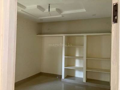 Rent 2 BHK Flat/Apartment in Manikonda 