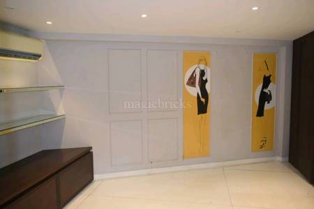 Rent Commercial Shop In Mumbai Near Jaslok Hospital It is a 364 bedded multispeciality facility that offers a wide spectrum of specialty treatments to its patients. magicbricks