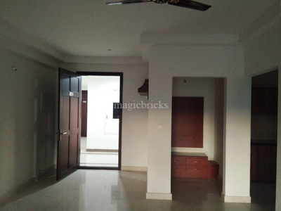 Rent Multistorey Apartment In Hitech City I it's 1bhk apartment with all basic amenties spacious kitchen where you can cook your own meal with all kitchen utensils,gas stove,gas cylinder. magicbricks