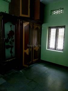 1 Bhk Residential House 900 Sqft For Rent In This is 3bhk semi furnished well maintained corner flat with beautiful lake view.kitchen is spacious modular with chimney attached.the appartement is at the main. magicbricks