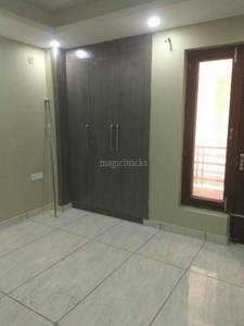 Rent 3 Bhk Builder Floor Apartment In Sector 10a Gurgaon 2100 Sq Ft Huda Market Rental range varies between rs 4,000 to rs 65,000 per month. magicbricks