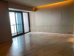 Lodha World One Resale Price Flats Properties For Sale In Lodha World One Mumbai Mumbai's largest private dancing fountains. properties for sale in lodha world one