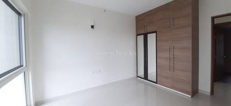 4 BHK flat for rent in SNN Clermont in Hebbal Bangalore 4 BHK Flat for Rent in Hebbal, Bangalore