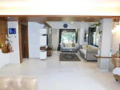 2200 Sq-ft 6 BHK Villa